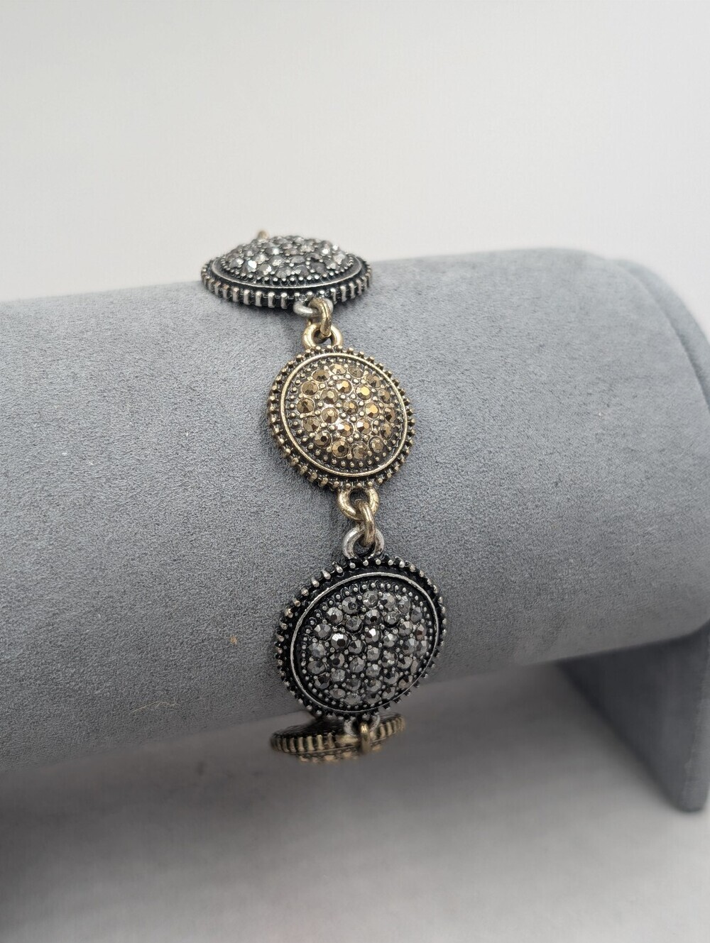 Lucky Brand Two Tone Pavé Rhinestone Medallion Link Bracelet | M225